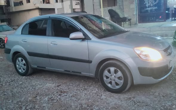 كيا ريو 2009 - صورة 3