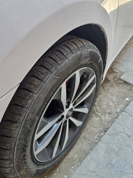 هيونداي اي 40 2013 - صورة 5