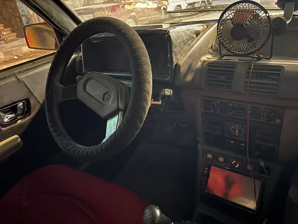 بيجو 305 2009 - صورة 2