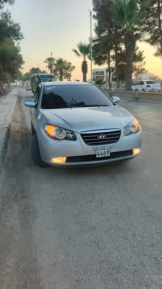 هيونداي افانتي 2011 - صورة 4