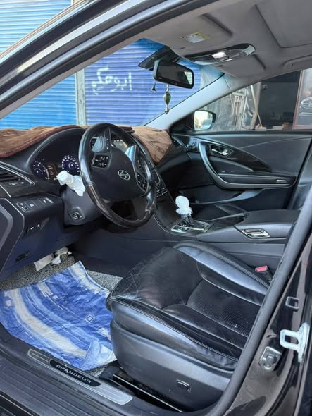 هيونداي آزيرا 2016 - صورة 3