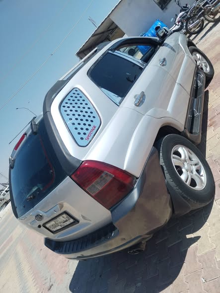 كيا سبورتاج 2005 - صورة 4