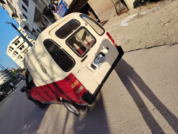 سكودا بيكاب 1994 - صورة 4