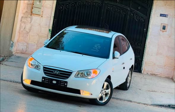 هيونداي أفانتي 2009 - صورة 5