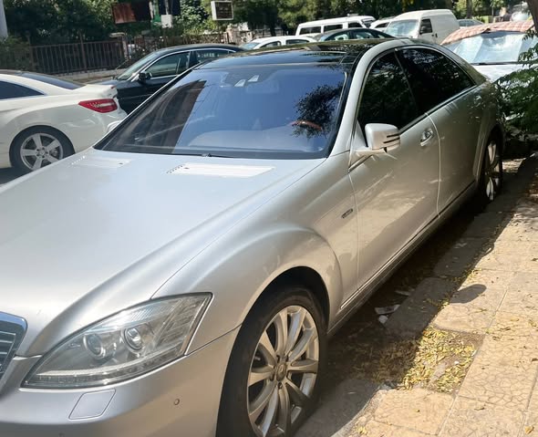 مرسيدس S500 2012 - صورة 2