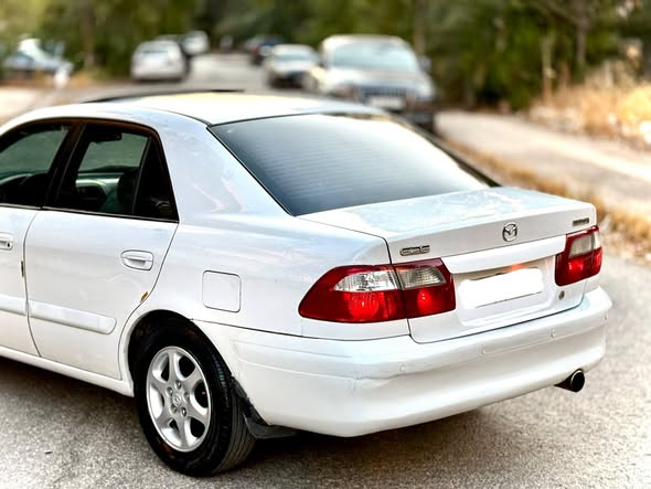 مازدا 626 2001 - صورة 4