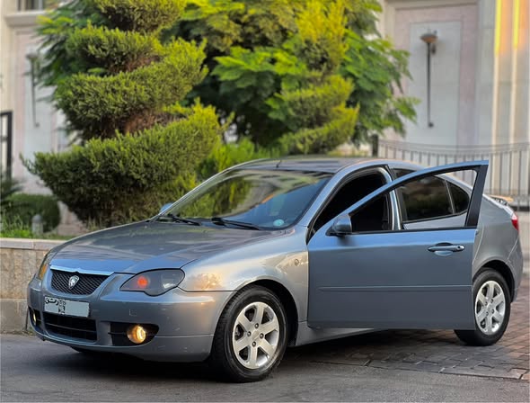 بروتون G2 2011 - صورة 3