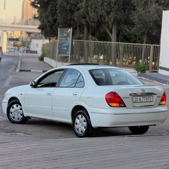 نيسان صني 2005 - صورة 4