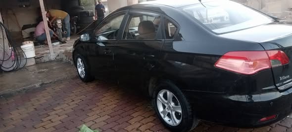 برليانس 550 2011 - صورة 1