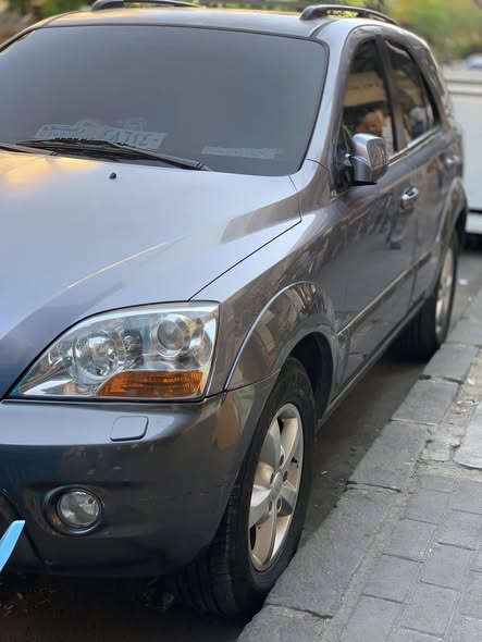 كيا سورينتو 2009 - صورة 3