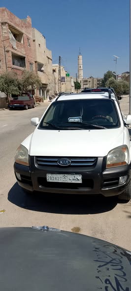 كيا سبورتاج 2005 - صورة 2