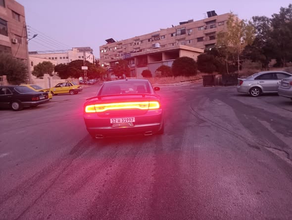 دودج تشارجر 2012 - صورة 4