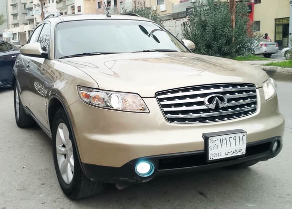 نيسان إنفينيتي FX35 2005 - صورة 1