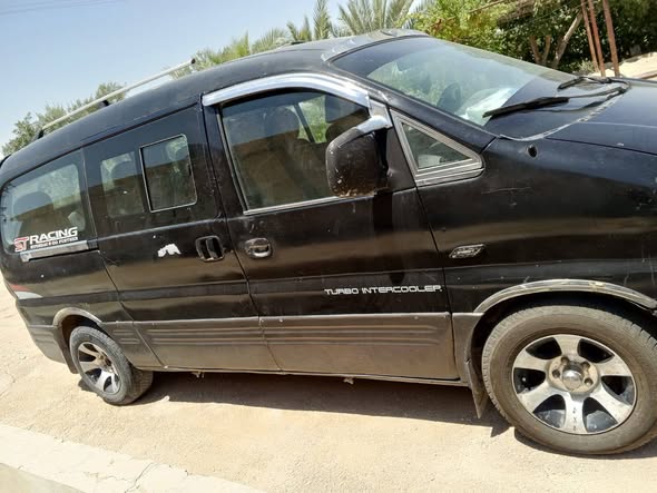 هيونداي اتش 1 2005 - صورة 2