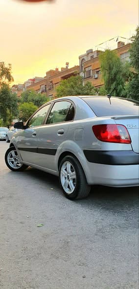 كيا ريو 2008 - صورة 3