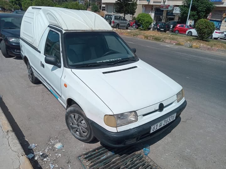 سكودا بيك آب 1996