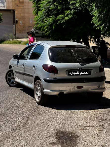 بيجو 206 2005 - صورة 1