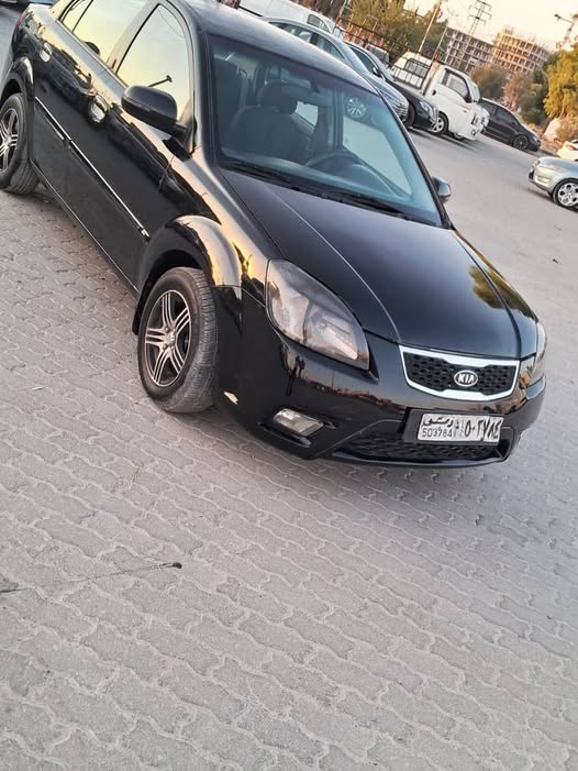 كيا ريو 2011