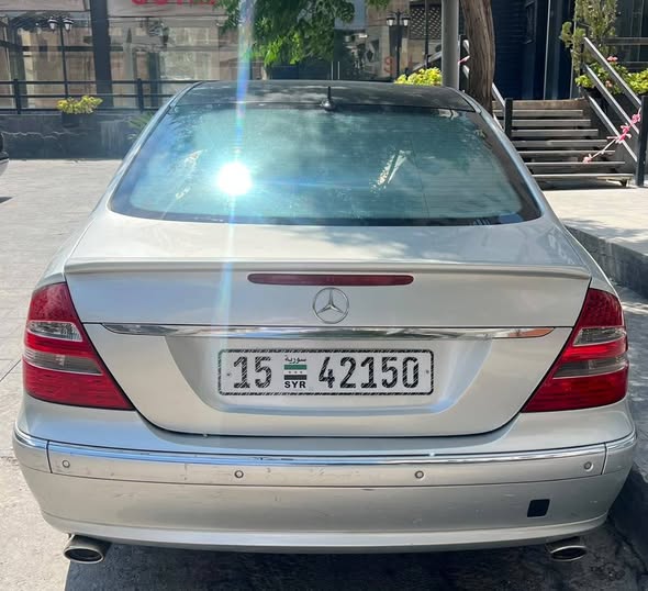 مرسيدس 240 2001 - صورة 4
