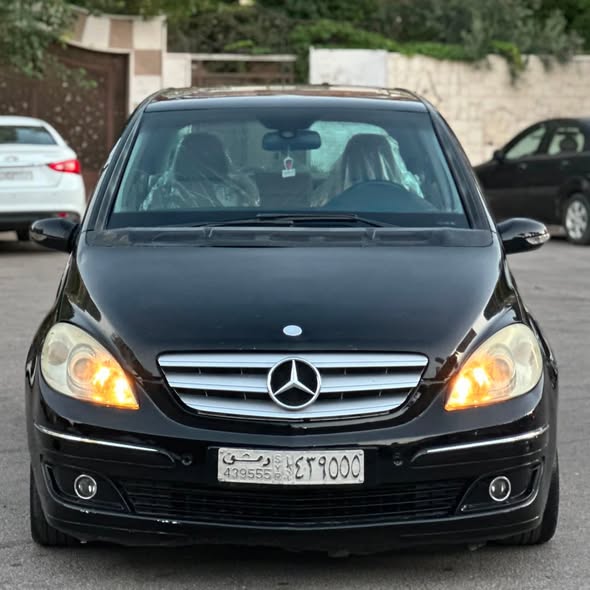 مرسيدس B180 2007 - صورة 1