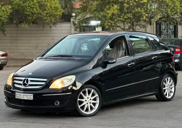 مرسيدس B180 2007 - صورة 4