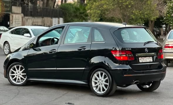 مرسيدس B180 2007 - صورة 5