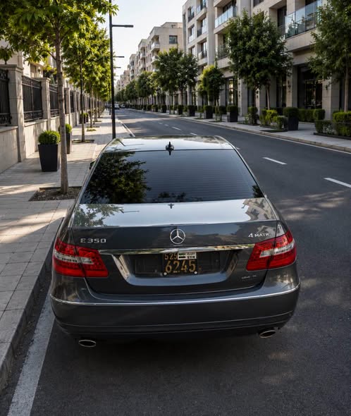 مرسيدس E350 2012 - صورة 4