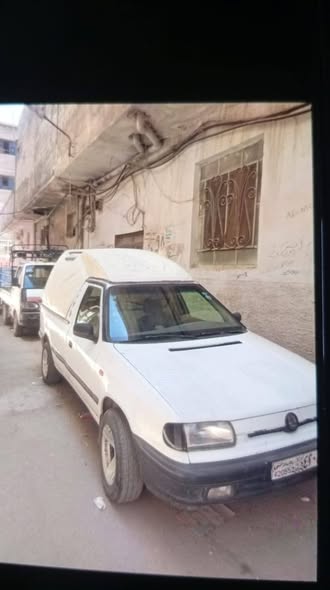سكودا Pickup 1997 - صورة 1