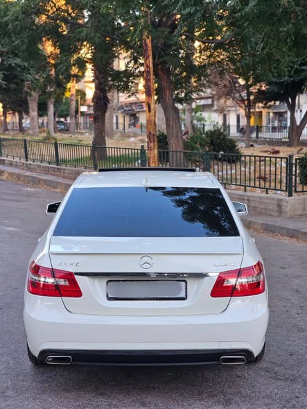 مرسيدس E350 2012 - صورة 2