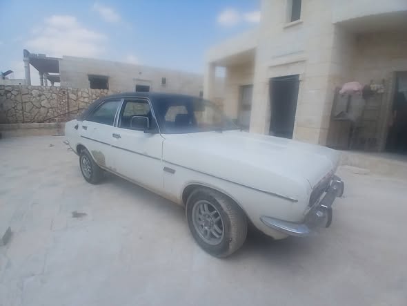 فورد سييرا 1980 - صورة 3