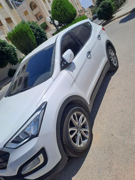 هيونداي سانتافيه 2015 - صورة 2
