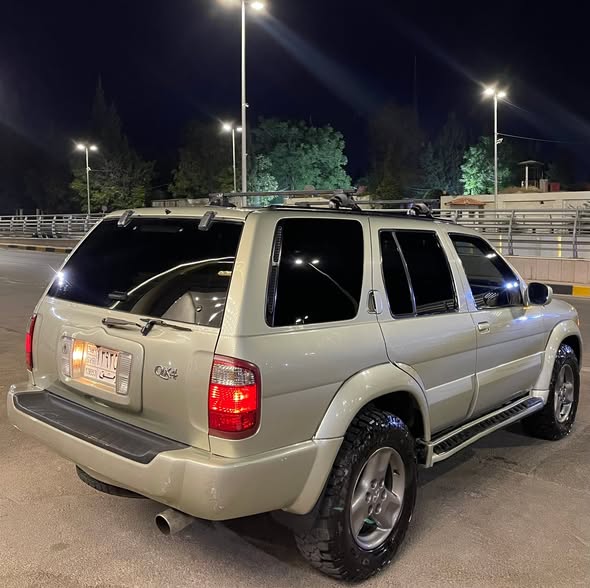 انفينيتي QX4 2002 - صورة 4