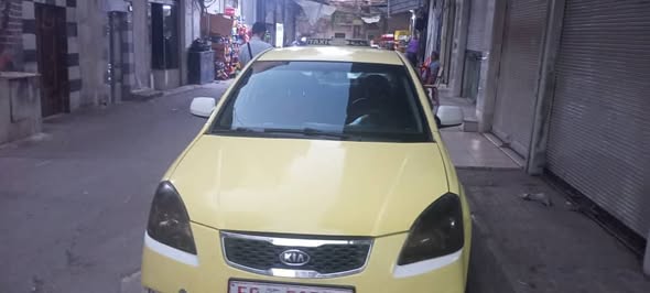 كيا ريو 2011 - صورة 1