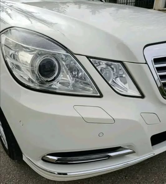 مرسيدس E300 2011 - صورة 2