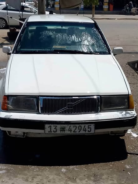 فولفو 200 1993 - صورة 3
