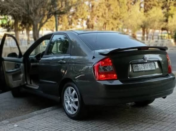 كيا سبكترا 2005 - صورة 1