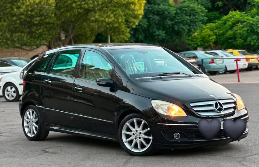 مارسيدس B 180 2007