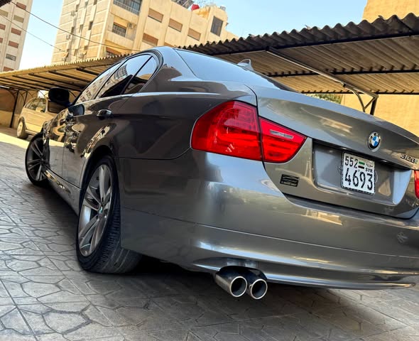 بي إم دبليو 328i 2012 - صورة 5
