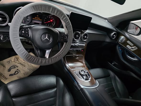 مرسيدس GLC 300 2018 - صورة 2