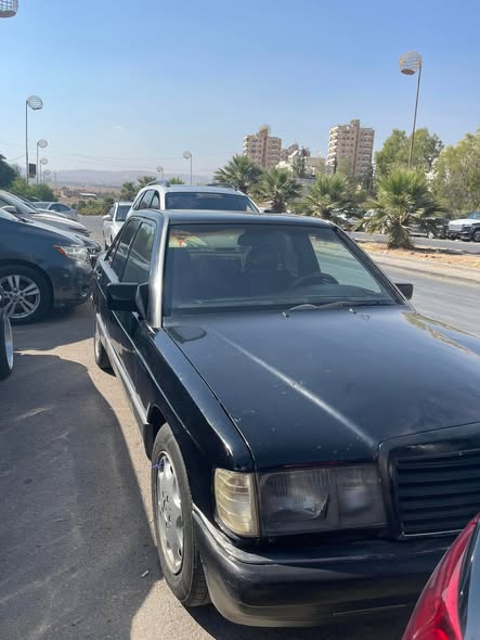 مرسيدس 190 1991 - صورة 5