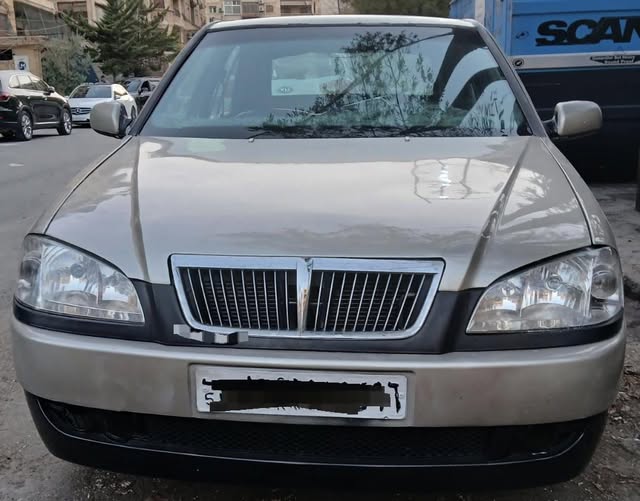 شيري S25 2006