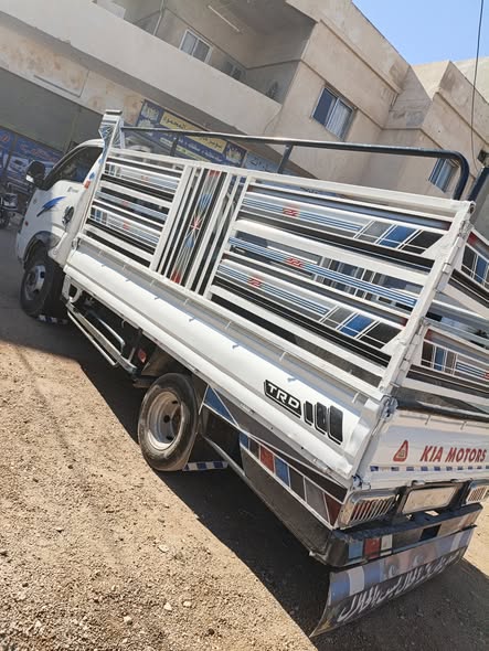 كيا 4000 2005 - صورة 2