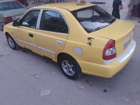 هيونداي فيرنا 2009 - صورة 2