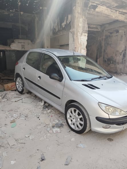 بيجو 206 2007 - صورة 2