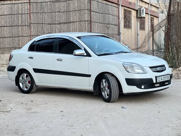 كيا ريو 2008 - صورة 3