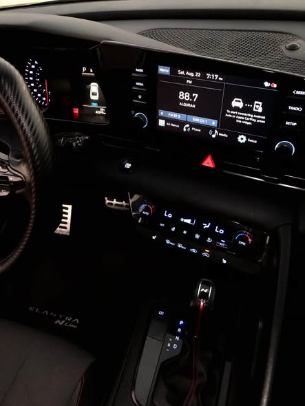 هيونداي إلنترا 2022 - صورة 3