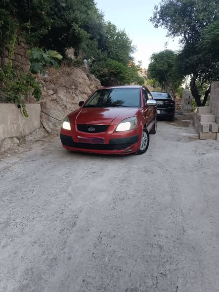 كيا ريو 2007 - صورة 1