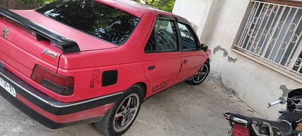 بيجو 405 1993 - صورة 1