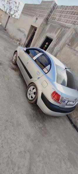 كيا ريو 2008 - صورة 2