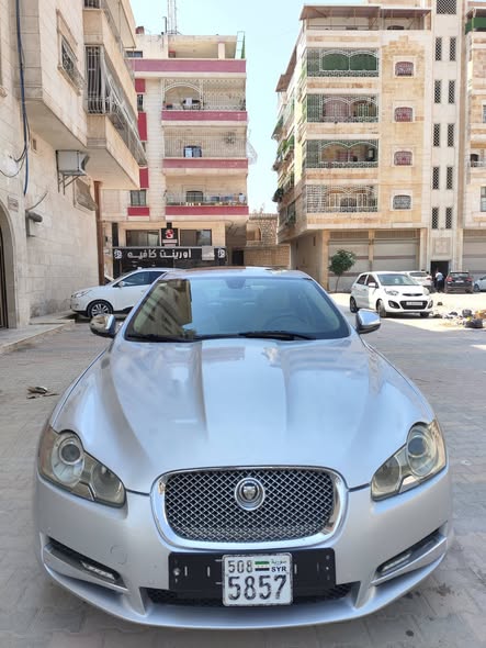 جاكوار XF 2011 - صورة 3
